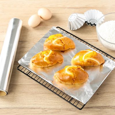 Aluminum foil roll for food packaging (2)